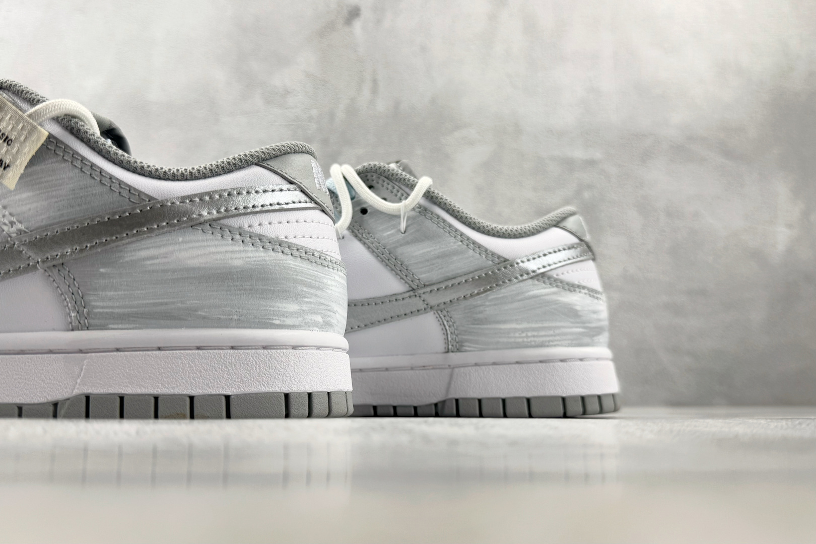 YC Nike Dunk 空白格 灰白银 货号：HF5441-105 尺码：40 40.5 41 42 42.5 43 