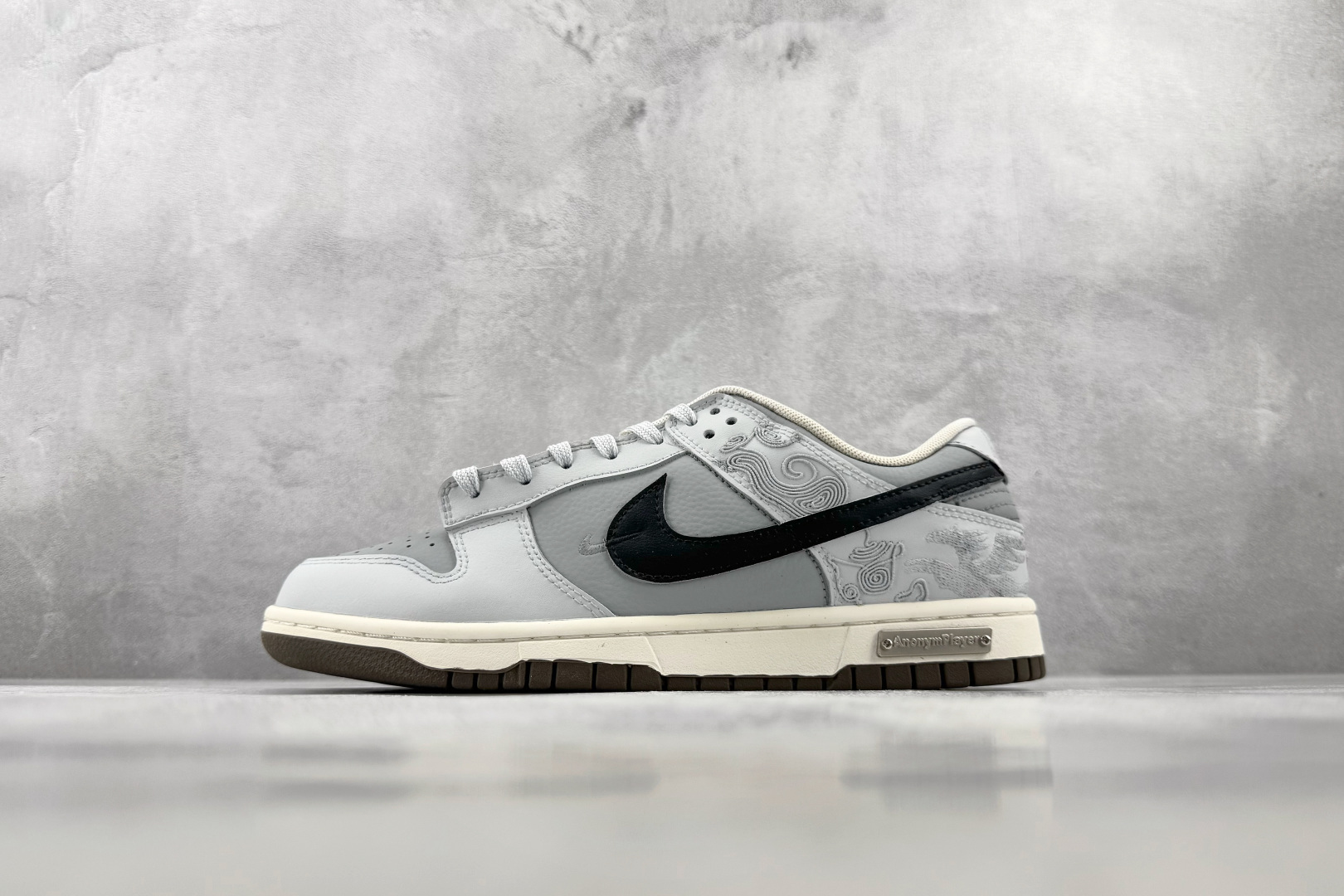 YC Nike Dunk 墨池韵 灰黑 货号：IQ1118 220 尺码：40 40.5 41 42 42.5 43 4