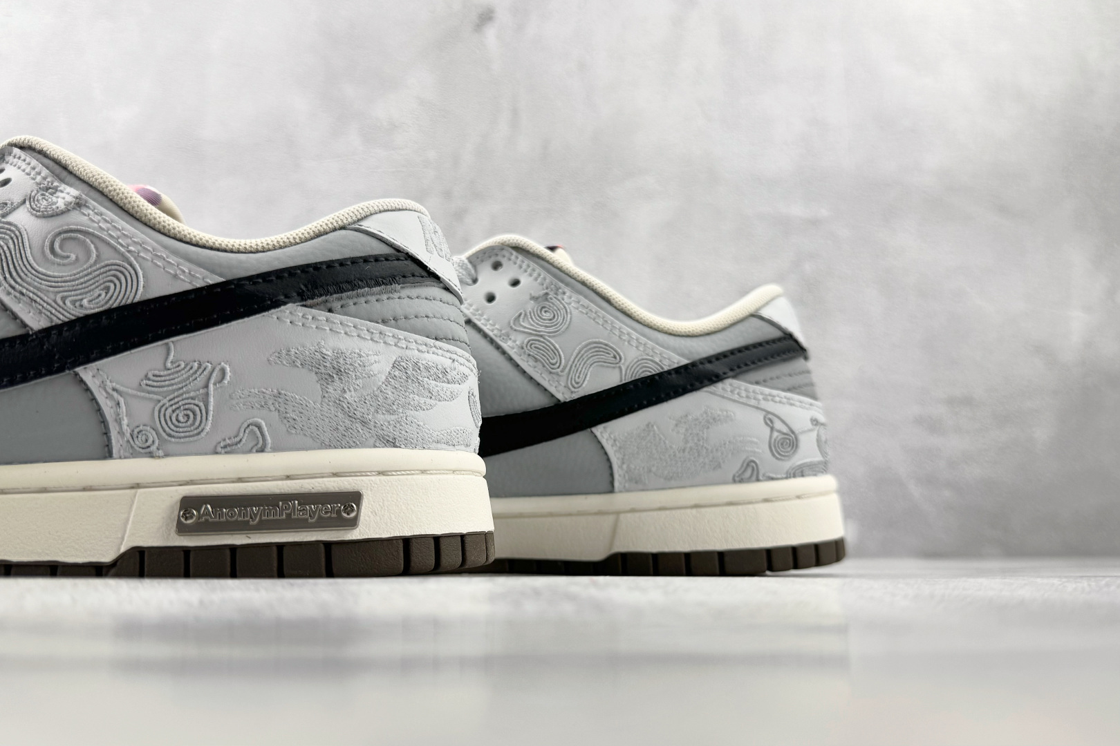 YC Nike Dunk 墨池韵 灰黑 货号：IQ1118 220 尺码：40 40.5 41 42 42.5 43 4