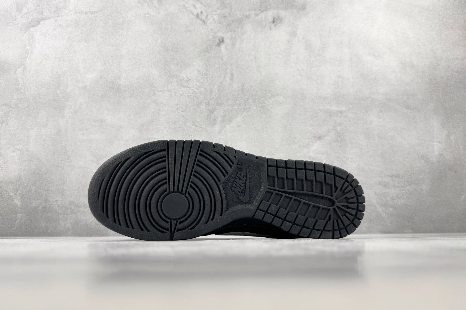 YC Nike Dunk 黑屿顽客 黑白 货号：WC1220 001 尺码：40 40.5 41 42 42.5 43 