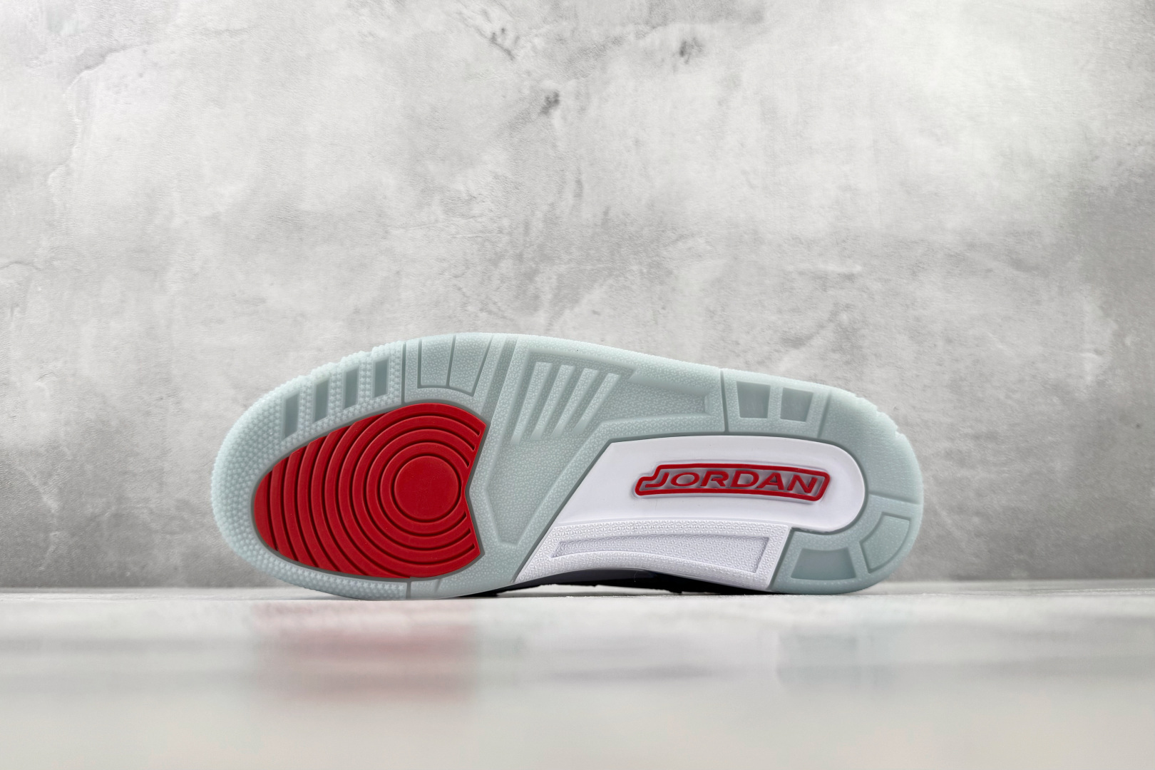 F2 外贸F版最强平替 Jordan Legacy 312 白蓝红 货号：FN8902 161 尺码：36 36.5 3