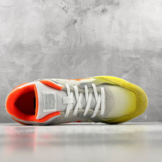 SC 渠道特供 Onitsuka Tiger鬼塚虎 MoageMoage Co 亮黄色 货号:1183B555-101 SC 渠道特供 Onitsuka Tiger鬼塚虎 MoageMoage Co 亮黄色 货号:1183B555-101
