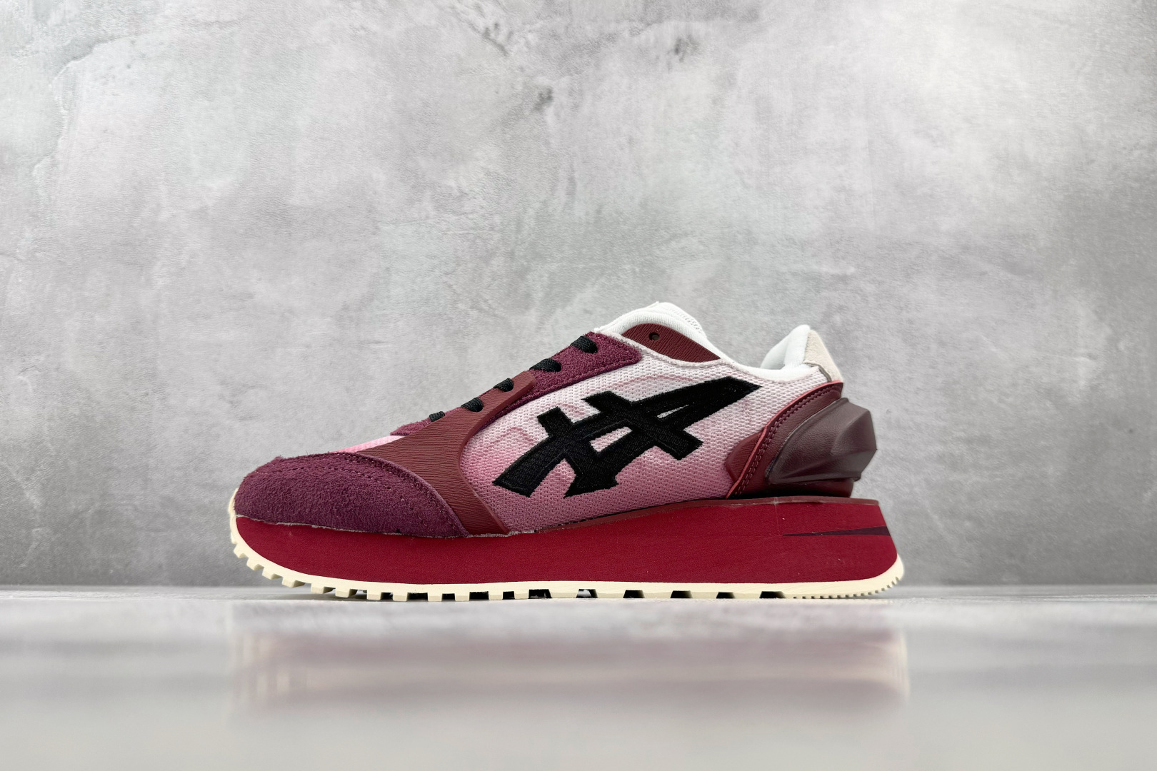 SC 渠道特供 Onitsuka Tiger鬼塚虎 MoageMoage Co 火星红 货号：1183B555-100 