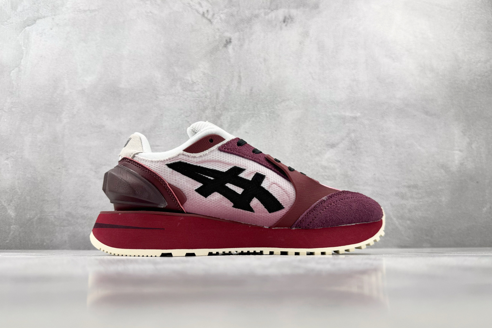SC 渠道特供 Onitsuka Tiger鬼塚虎 MoageMoage Co 火星红 货号：1183B555-100 