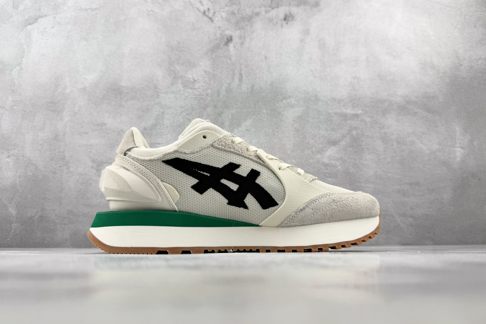 SC 渠道特供 Onitsuka Tiger鬼塚虎 MoageMoage Co 米色 货号：1183B555-103 尺