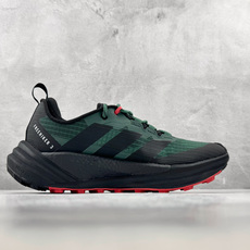 Top adidas TERREX FREEHIKER 3 Gore-Tex 绿黑 货号:KI8278 尺码:40 40 Top adidas TERREX FREEHIKER 3 Gore-Tex 绿黑 货号:KI8278 尺码:40 40