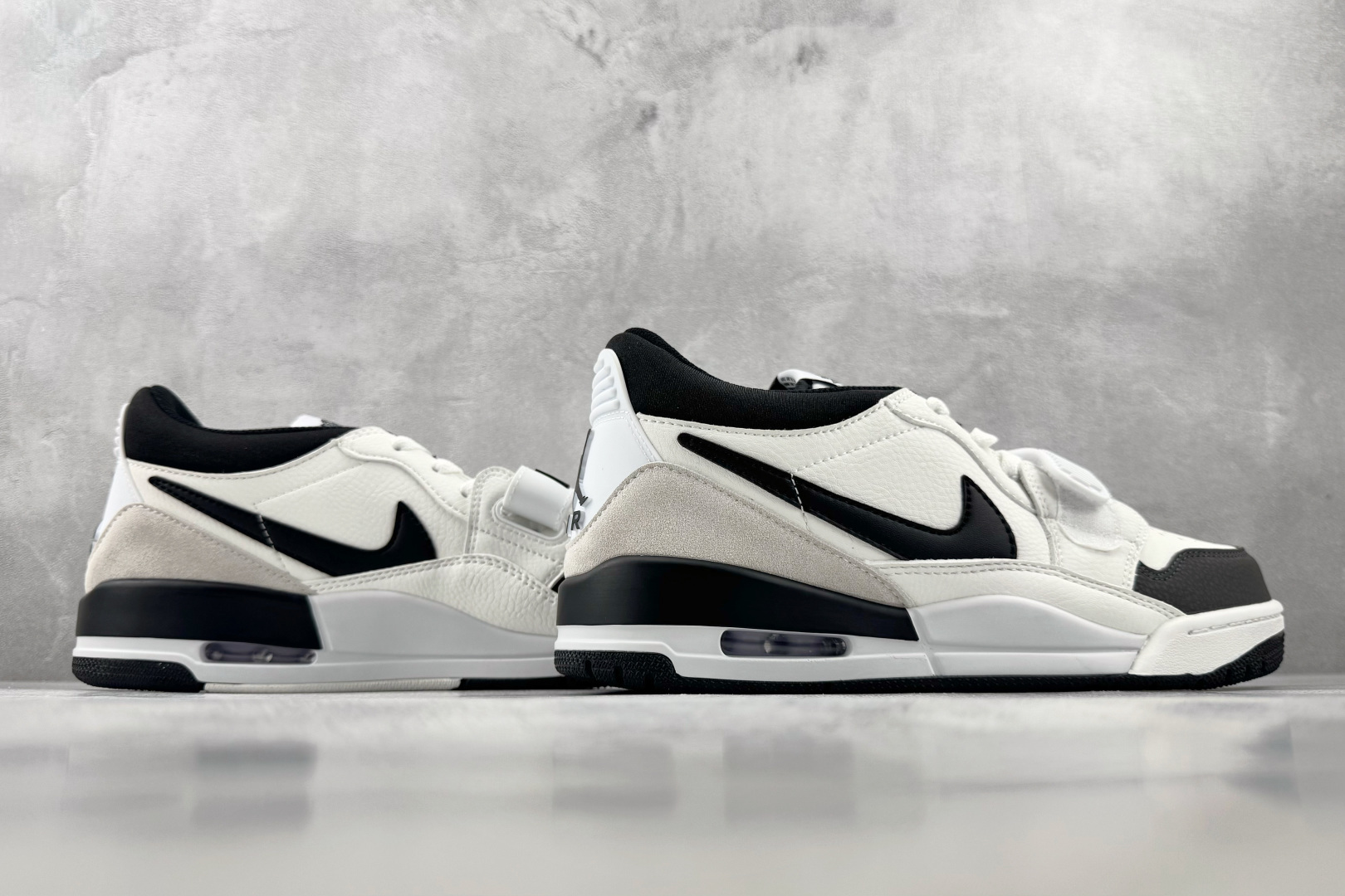 F2 外贸F版最强平替 Jordan Legacy 312 熊猫 黑白 货号:HV1811 101 尺码:36 36.5 F2 外贸F版最强平替 Jordan Legacy 312 熊猫 黑白 货号:HV1811 101 尺码:36 36.5