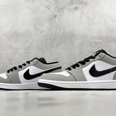 K版 综合版 Jordan Air Jordan 1 烟灰 货号:-132 尺码:36 36.5 37.5 38 38. K版 综合版 Jordan Air Jordan 1 烟灰 货号:-132 尺码:36 36.5 37.5 38 38.