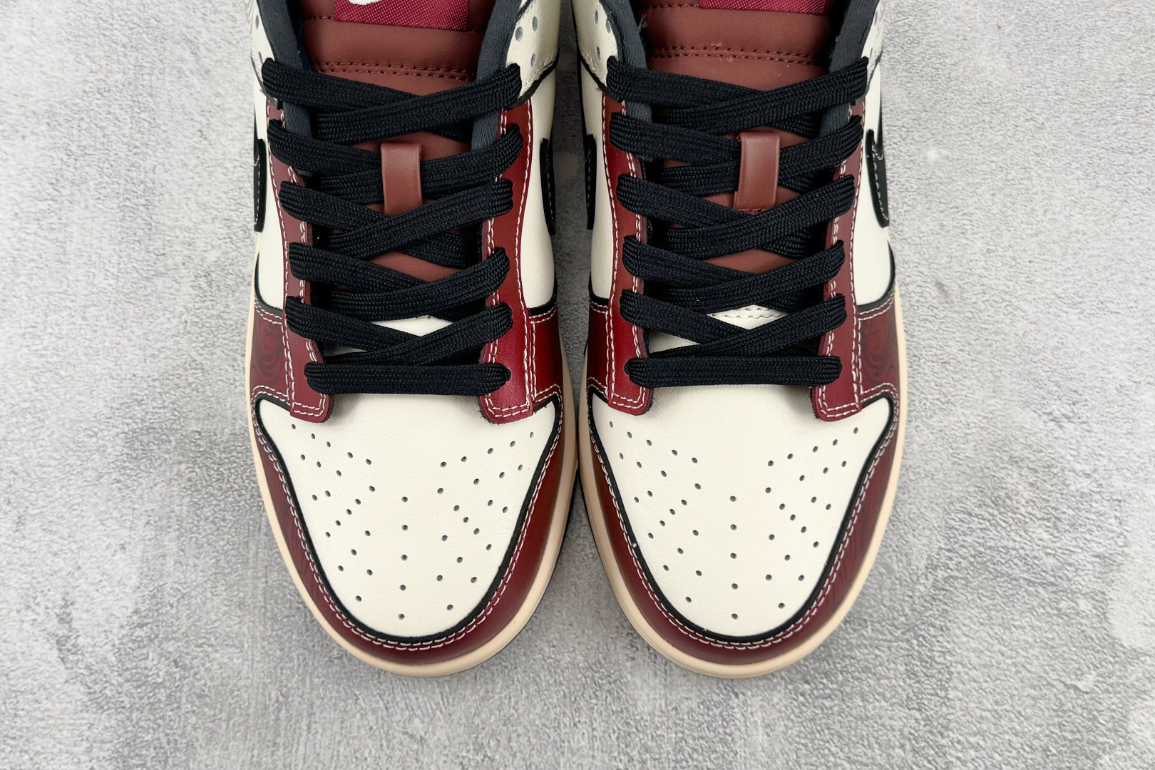 YC Nike Dunk 栖风吟 红白黑 货号：WR0508 186 尺码：40 40.5 41 42 42.5 43 
