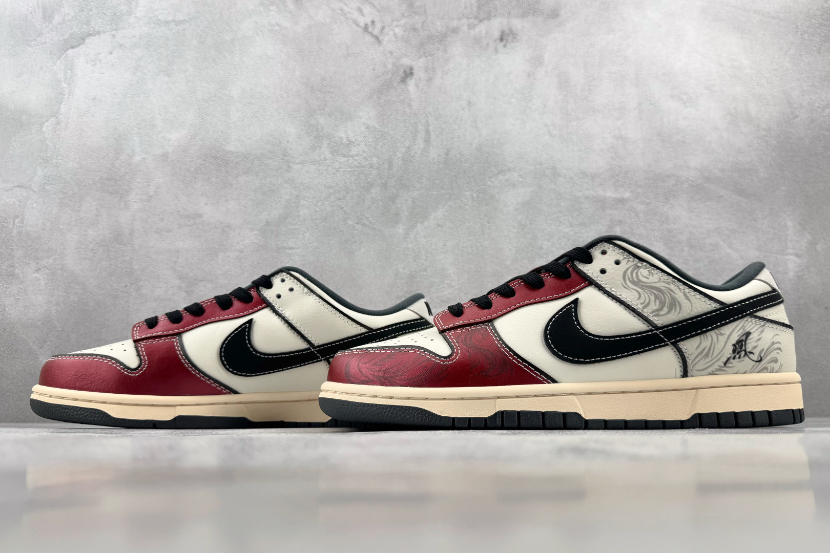 YC Nike Dunk 栖风吟 红白黑 货号：WR0508 186 尺码：40 40.5 41 42 42.5 43 