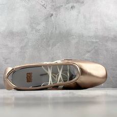 SC 渠道特供 Onitsuka Tiger鬼塚虎 GYMNARINA 玫瑰金 货号:1182A754-700 尺码:3 SC 渠道特供 Onitsuka Tiger鬼塚虎 GYMNARINA 玫瑰金 货号:1182A754-700 尺码:3