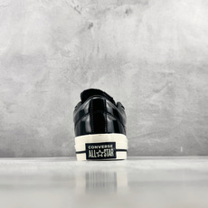 Converse × Noritake/则武 ONE STAR 95 漆皮 黑色 • 星星贴片车缝针距统一 尖角走线圆润 Converse × Noritake/则武 ONE STAR 95 漆皮 黑色 • 星星贴片车缝针距统一 尖角走线圆润