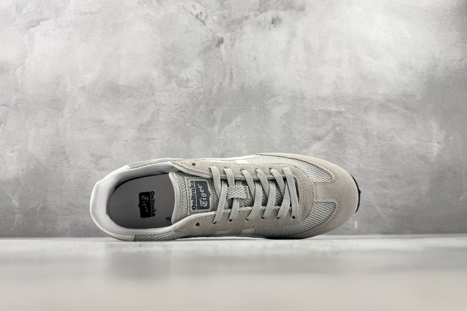 SC 渠道特供 Onitsuka Tiger鬼塚虎 Edr 78 Edr 78 灰色 货号:1183B395-020 尺 SC 渠道特供 Onitsuka Tiger鬼塚虎 Edr 78 Edr 78 灰色 货号:1183B395-020 尺