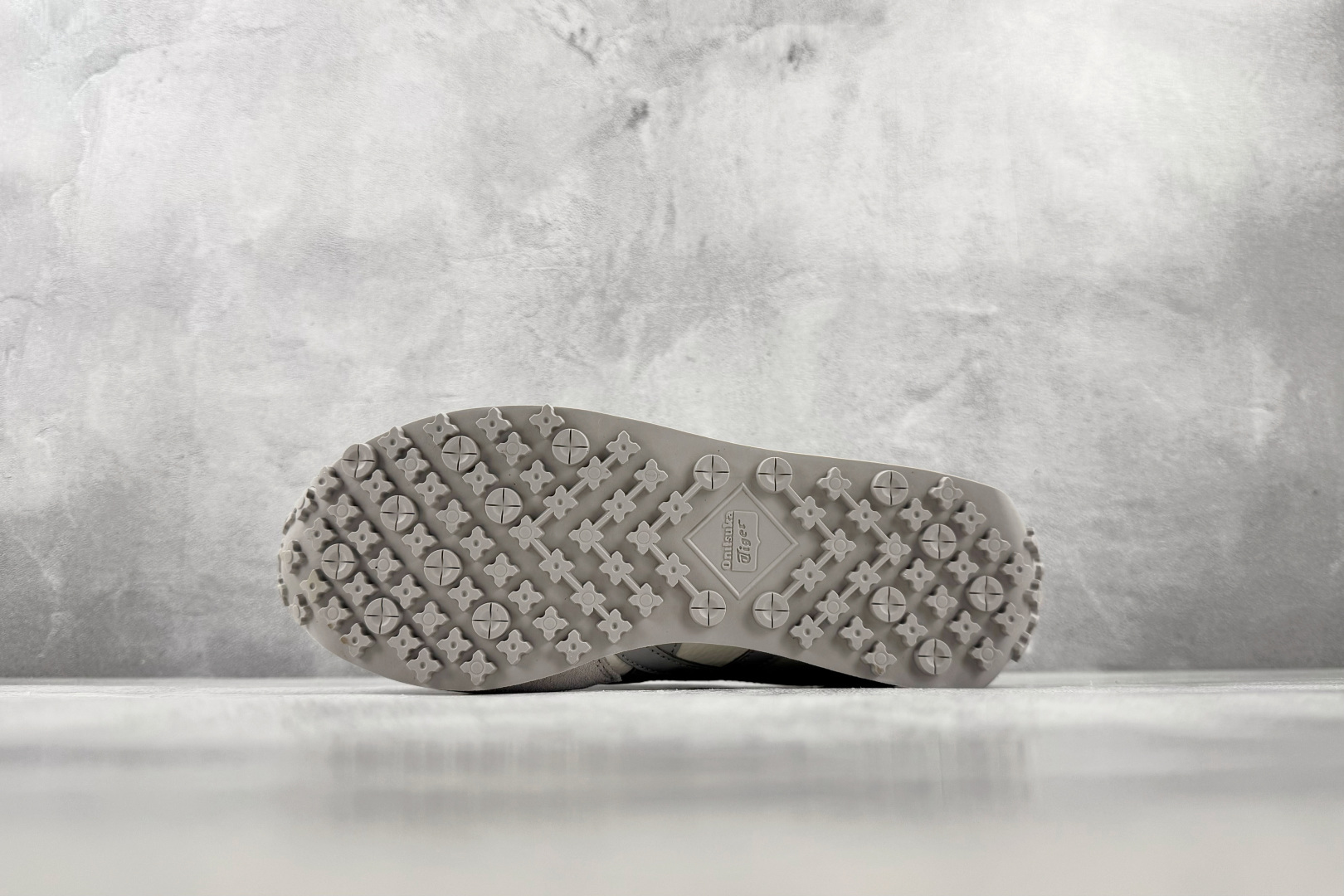 SC 渠道特供 Onitsuka Tiger鬼塚虎 Edr 78 米白色 货号:1183C207-100 尺码:36 3 SC 渠道特供 Onitsuka Tiger鬼塚虎 Edr 78 米白色 货号:1183C207-100 尺码:36 3