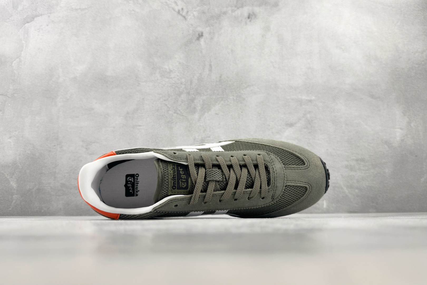 SC 渠道特供 Onitsuka Tiger鬼塚虎 Edr 78 橄榄绿 货号:1183B395-300 尺码:36 3 SC 渠道特供 Onitsuka Tiger鬼塚虎 Edr 78 橄榄绿 货号:1183B395-300 尺码:36 3