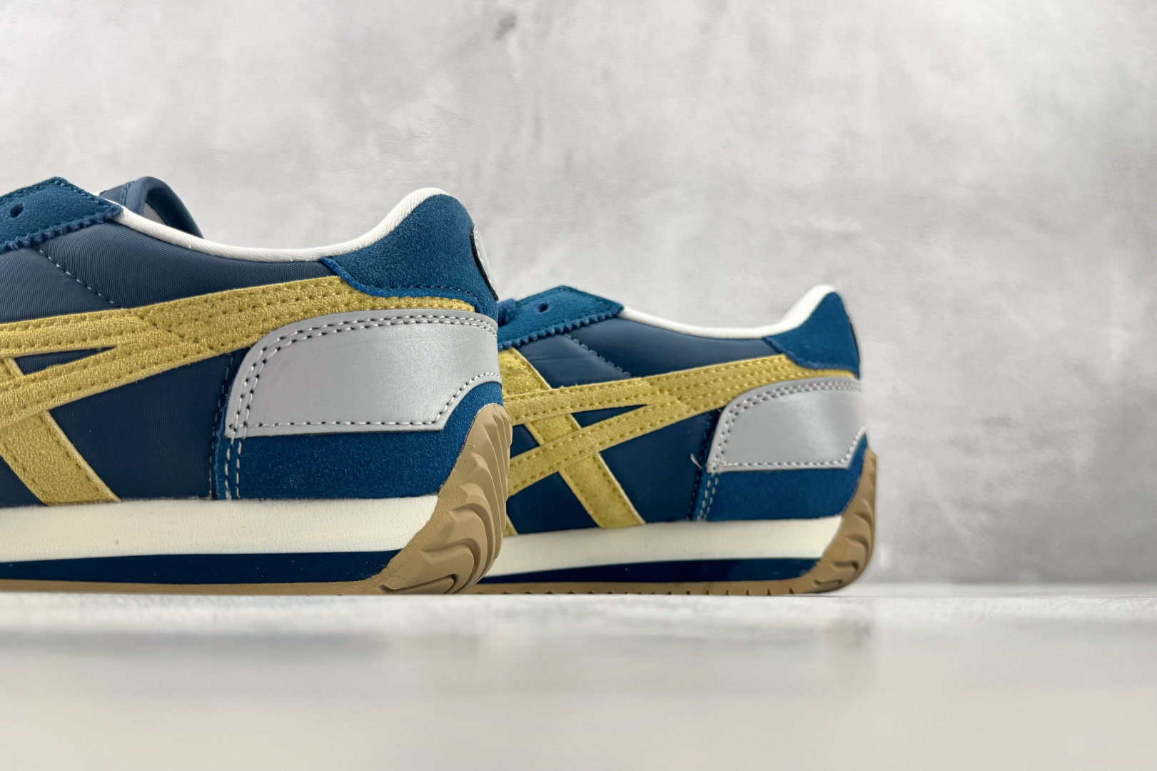 SC 渠道特供 Onitsuka Tiger鬼塚虎 CALIFORNIA 78 VIN 深蓝色 货号:1183C401- SC 渠道特供 Onitsuka Tiger鬼塚虎 CALIFORNIA 78 VIN 深蓝色 货号:1183C401-