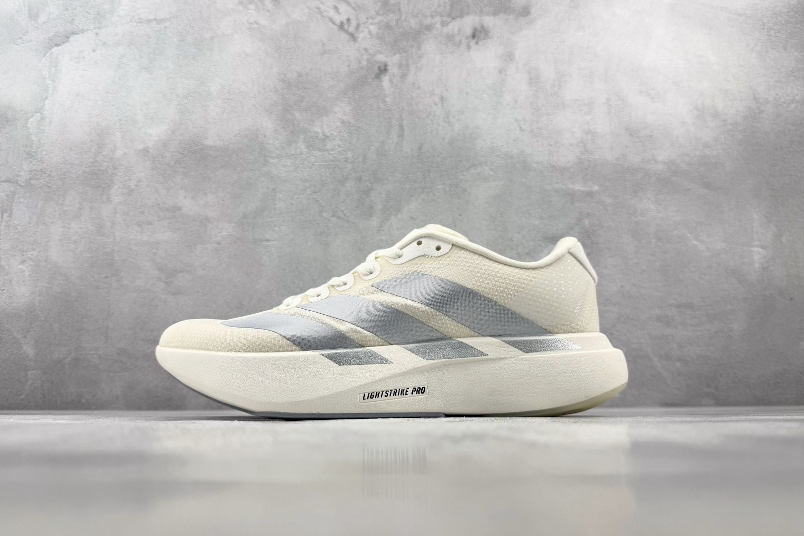 HD 平台订单 adidas Adizero Evo SL 浅银 货号：KI6900 尺码：36 36.5 37 38.