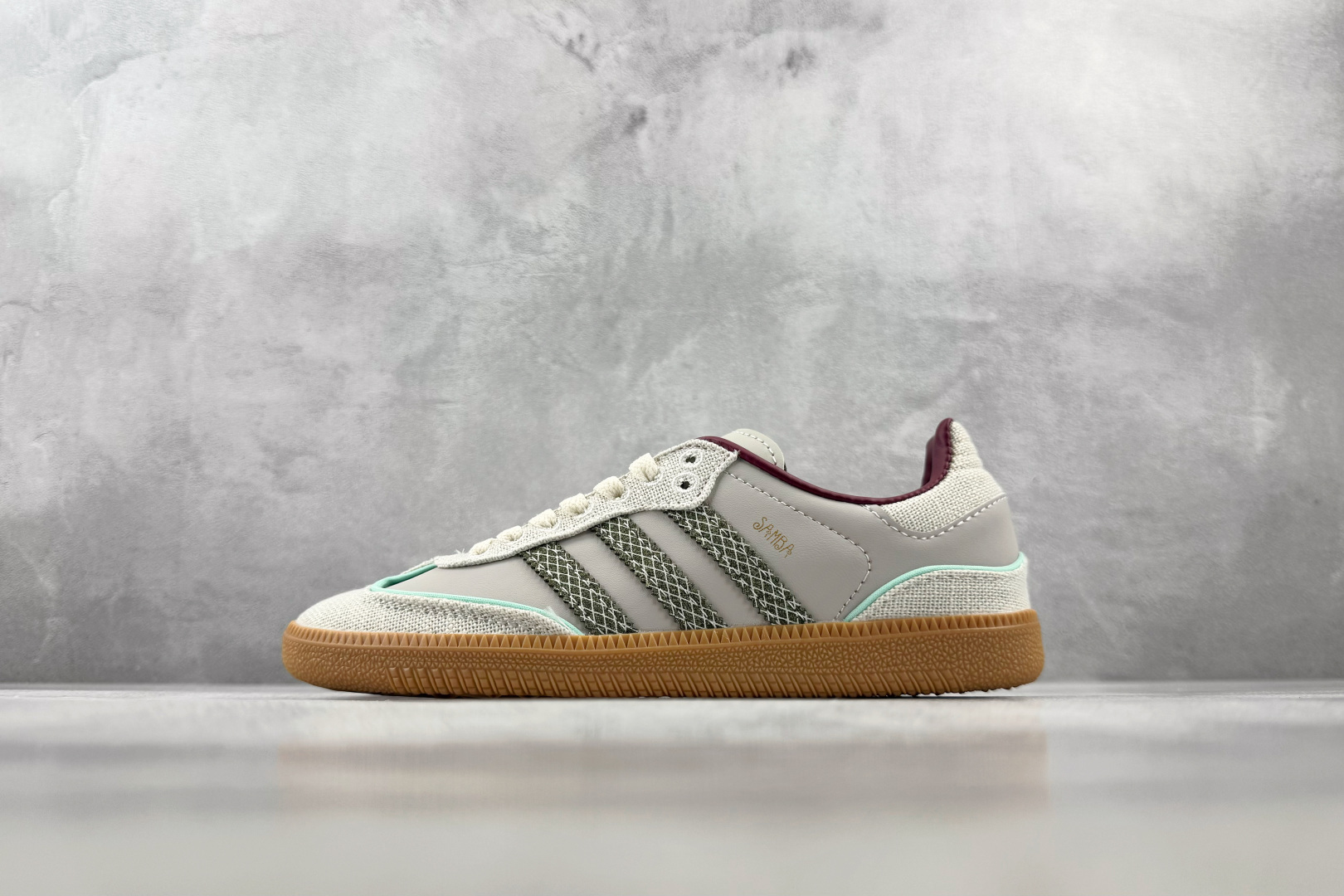 R版 出口订单 adidas originals SAMBA OG 白灰 货号：KH7838 尺码：35.5 36 36