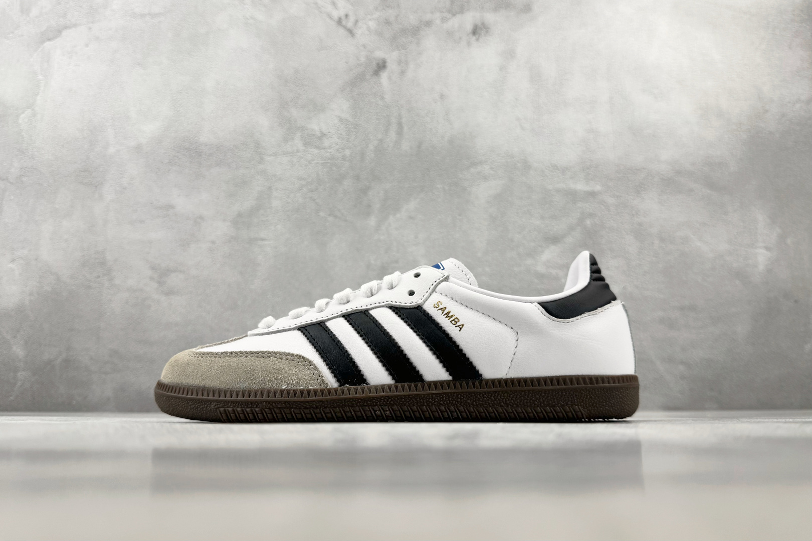 完美还原 正确版本 adidas originals SAMBA OG 黑白灰 货号：B75806 尺码：35.5 36