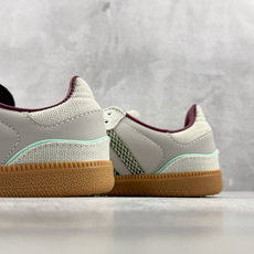 R版 出口订单 adidas originals SAMBA OG 白灰 货号:KH7838 尺码:35.5 36 36 R版 出口订单 adidas originals SAMBA OG 白灰 货号:KH7838 尺码:35.5 36 36