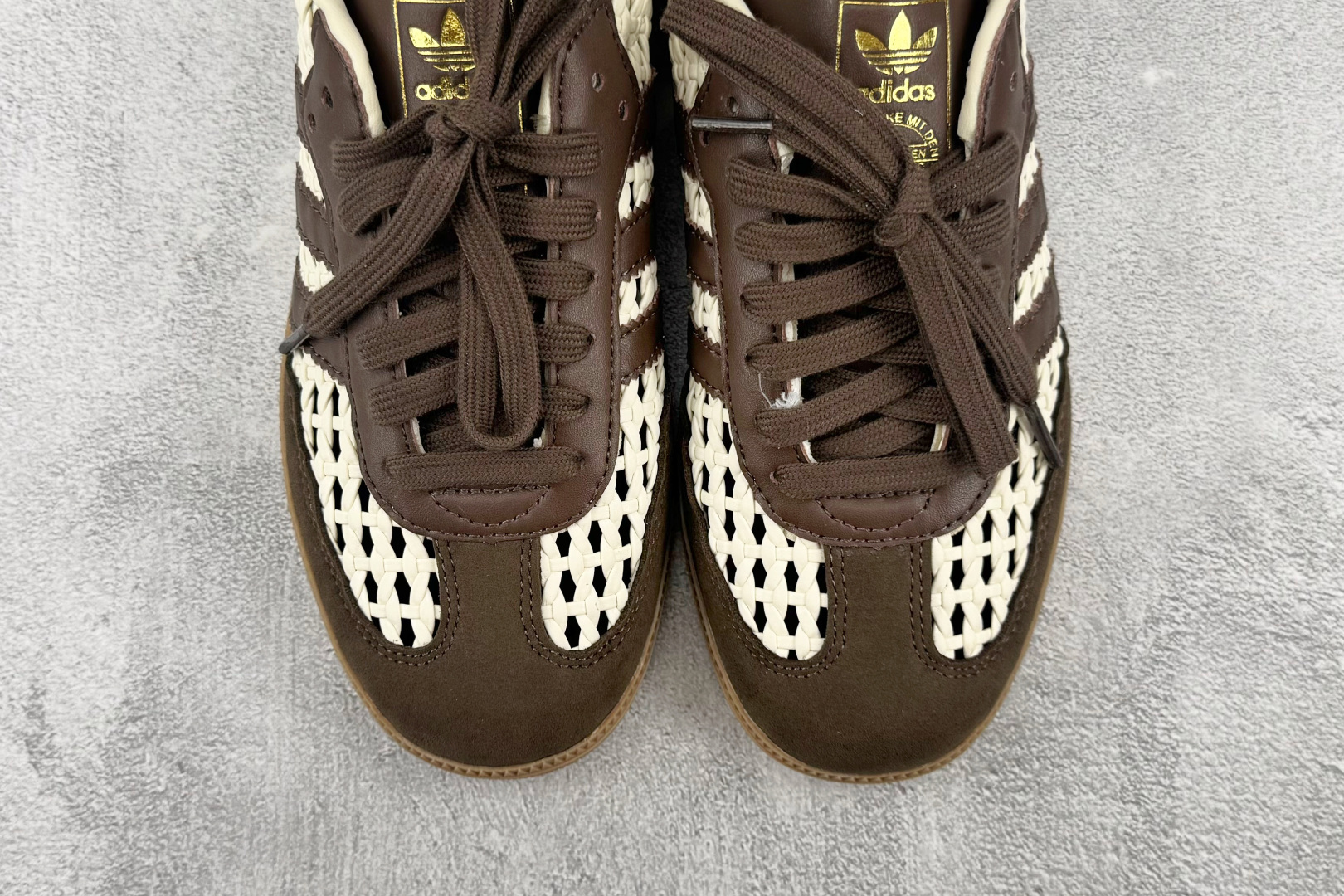 ZX 神版 adidas originals Samba 棕色 货号：IH9373 尺码：35.5 36 36.5 37