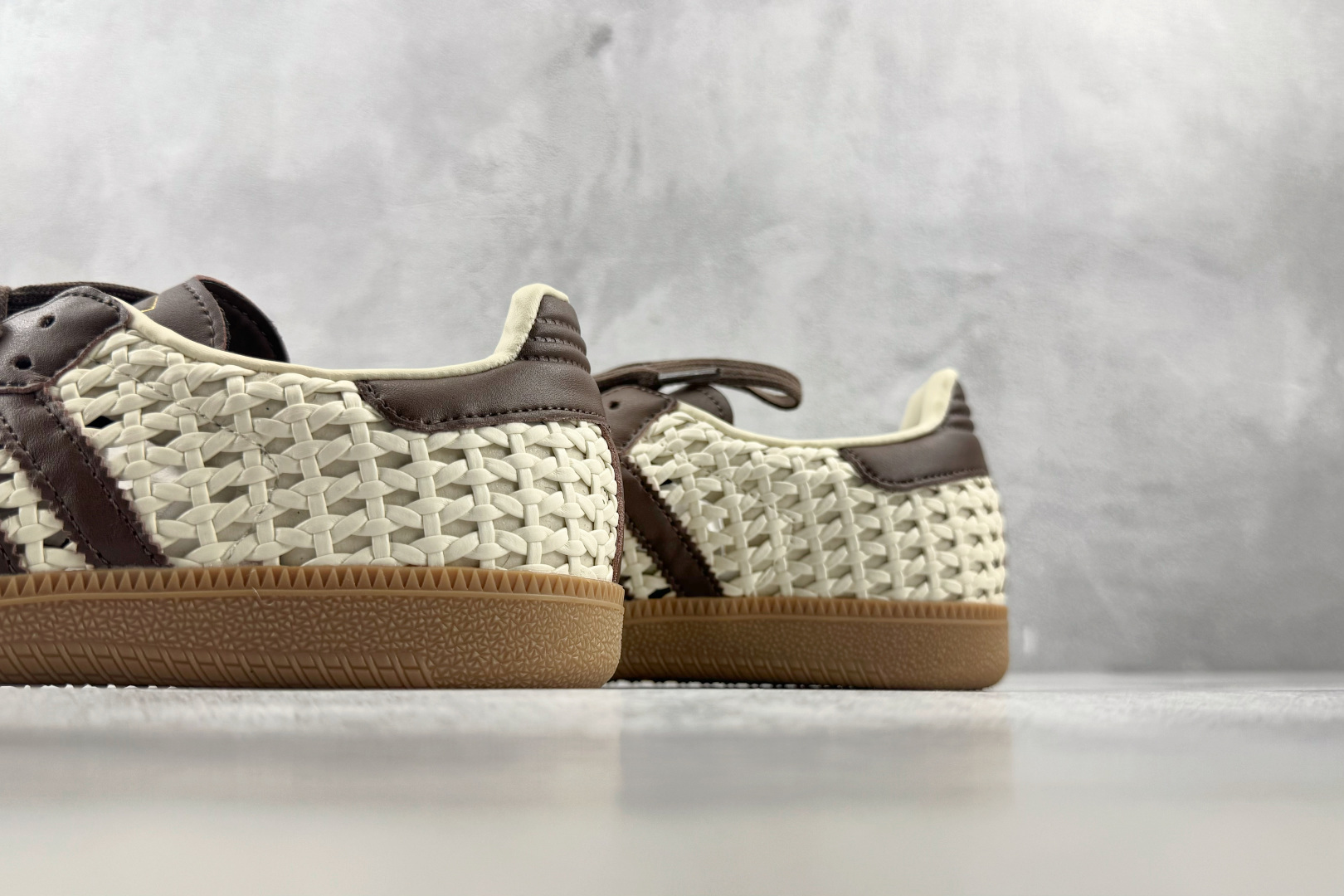ZX 神版 adidas originals Samba 棕色 货号：IH9373 尺码：35.5 36 36.5 37