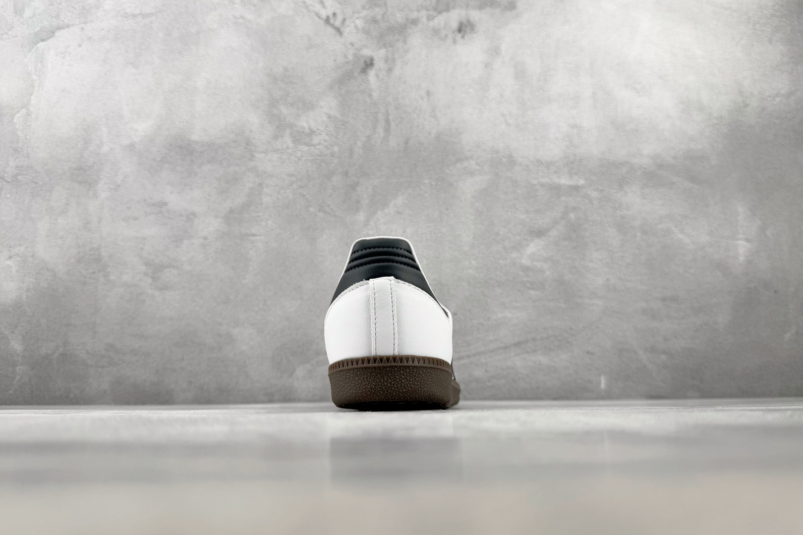 完美还原 正确版本 adidas originals SAMBA OG 黑白灰 货号：B75806 尺码：35.5 36