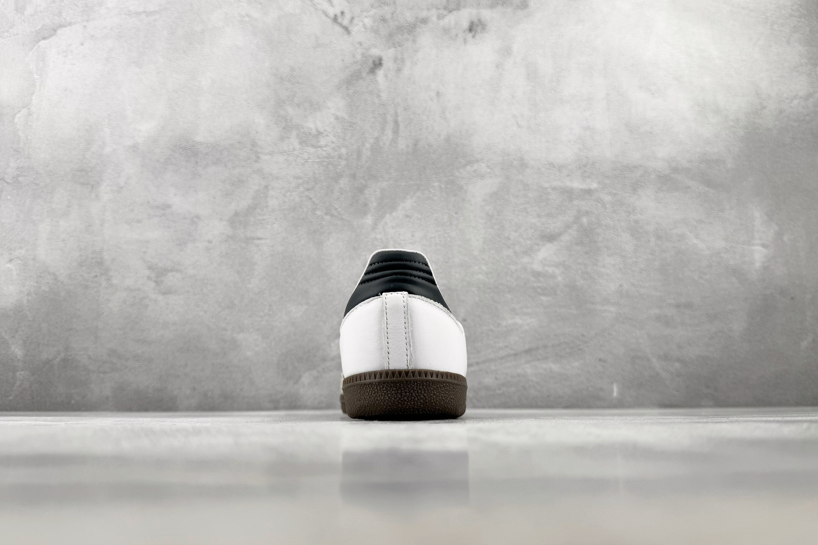 完美还原 正确版本 adidas originals SAMBA OG 黑白灰 货号：B75806 尺码：35.5 36
