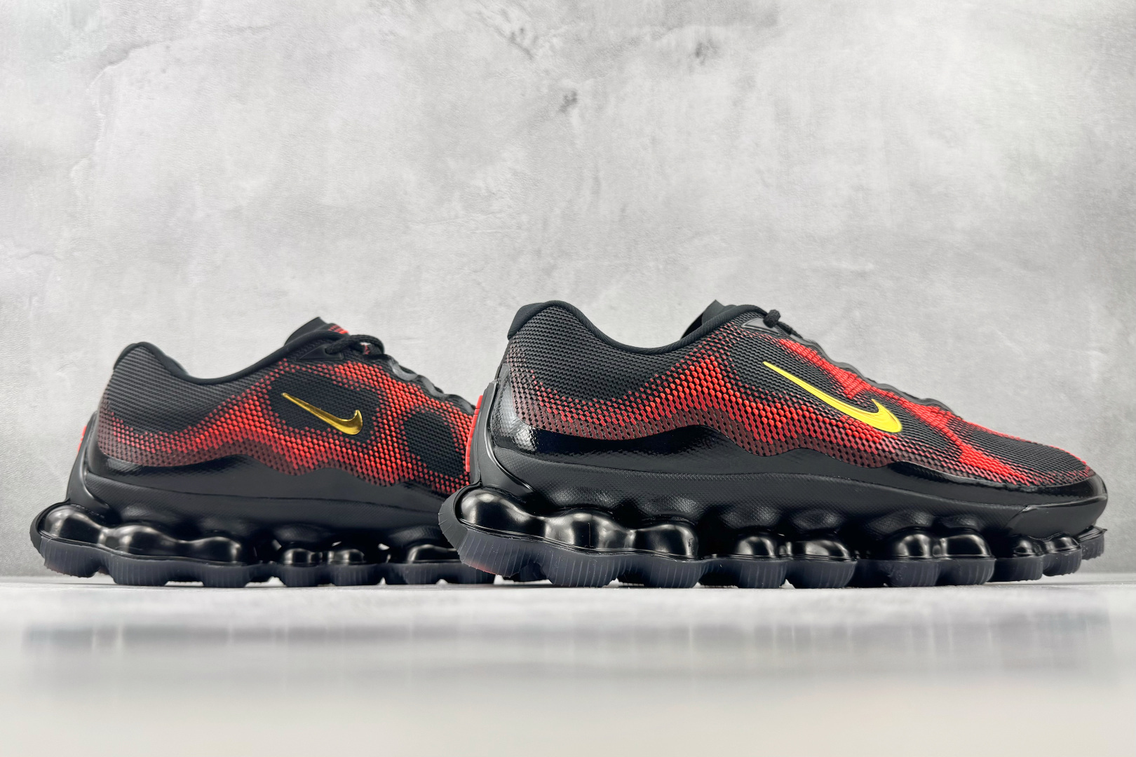 LJ渠道 Nike AIR LIQUID MAX 黑红 货号:IQ7634-002 尺码:36 36.5 37.5 38 LJ渠道 Nike AIR LIQUID MAX 黑红 货号:IQ7634-002 尺码:36 36.5 37.5 38