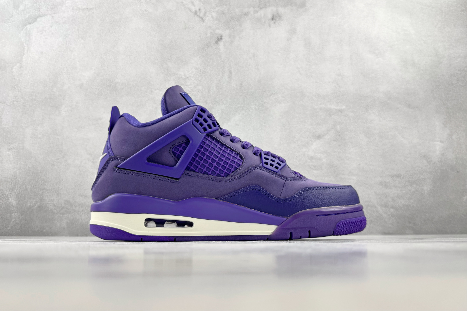 GOC Jordan Air Jordan 4 Retro 紫砖 货号:HF4340 500 尺码:36 36.5 37 GOC Jordan Air Jordan 4 Retro 紫砖 货号:HF4340 500 尺码:36 36.5 37