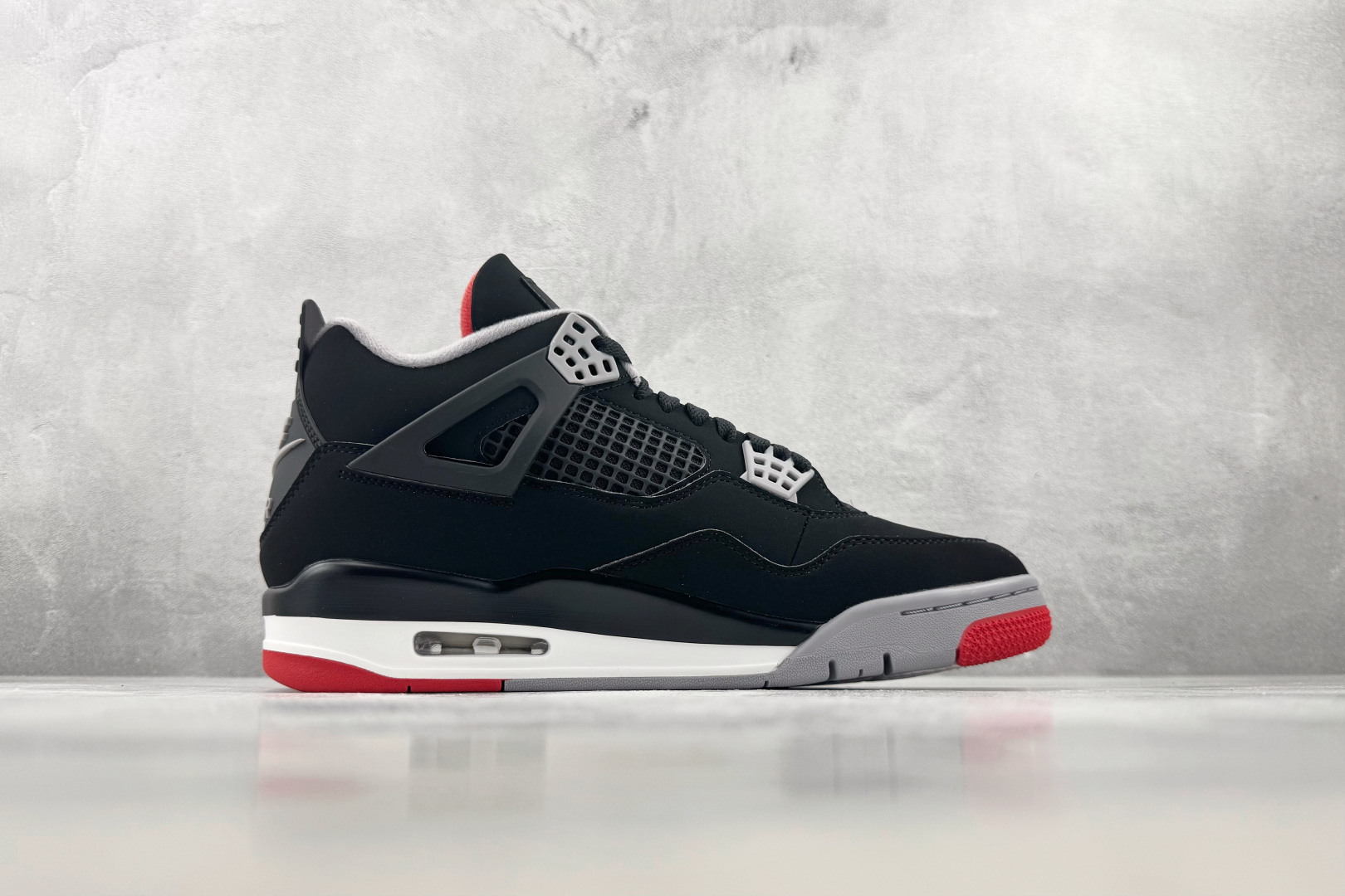 GX 顶级纯原 完美复刻 Jordan Air Jordan 4 Bred 黑色 货号:IX8180-001 尺码:40 GX 顶级纯原 完美复刻 Jordan Air Jordan 4 Bred 黑色 货号:IX8180-001 尺码:40