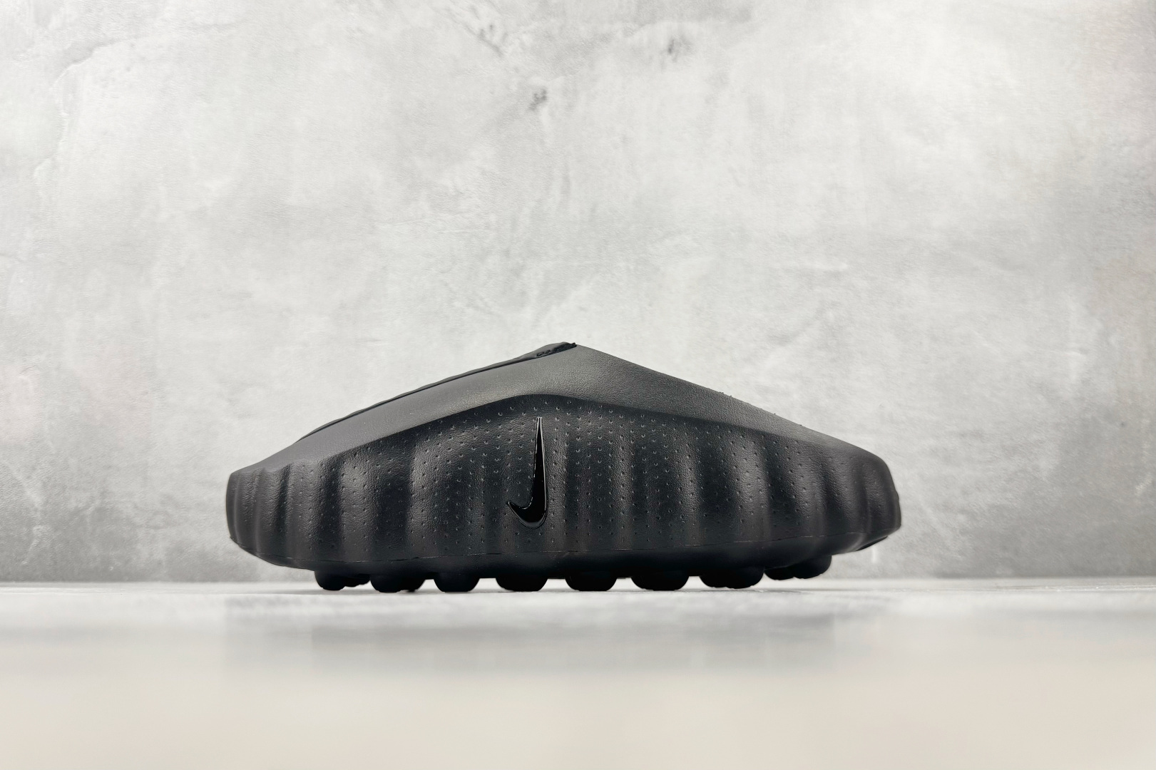 PK Nike Mind 001 黑色 货号:HQ4307 005 尺码:36 36.5 37 38.5 39 40 PK Nike Mind 001 黑色 货号:HQ4307 005 尺码:36 36.5 37 38.5 39 40