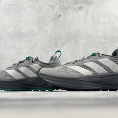 ToP adidas TERREX FREEHIKER 3 GTX 灰色 货号:LA3855 尺码:40 40.5 41 ToP adidas TERREX FREEHIKER 3 GTX 灰色 货号:LA3855 尺码:40 40.5 41
