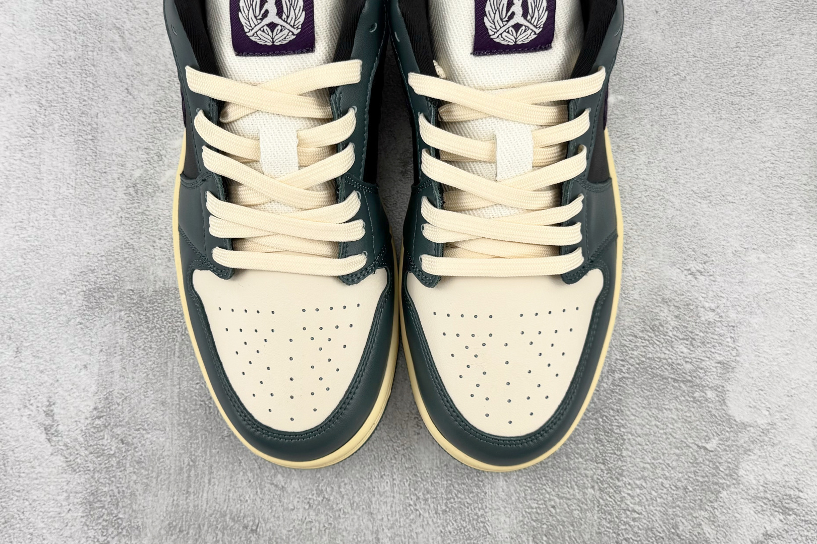 K版 综合版 Jordan Air Jordan 1 SE 绿色 货号:IW0771-338 尺码:36 36.5 37 K版 综合版 Jordan Air Jordan 1 SE 绿色 货号:IW0771-338 尺码:36 36.5 37