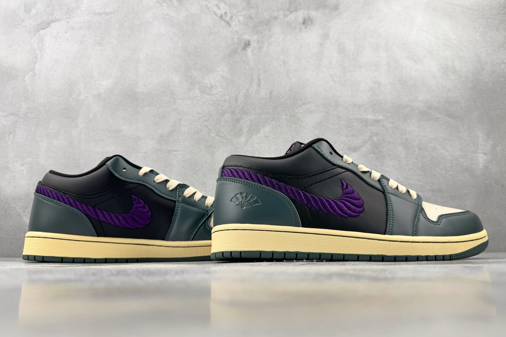 K版 综合版 Jordan Air Jordan 1 SE 绿色 货号:IW0771-338 尺码:36 36.5 37 K版 综合版 Jordan Air Jordan 1 SE 绿色 货号:IW0771-338 尺码:36 36.5 37