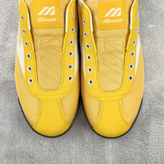K13 Mizuno LG 60S SLIP-ON 芒果黄 货号:D1GH 尺码:36 36.5 37.5 38 38. K13 Mizuno LG 60S SLIP-ON 芒果黄 货号:D1GH 尺码:36 36.5 37.5 38 38.