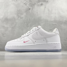 3A Nike Air Force 1 '07 粉白 货号:IV4453-100 尺码:36 36.5 37.5 38 3A Nike Air Force 1 '07 粉白 货号:IV4453-100 尺码:36 36.5 37.5 38