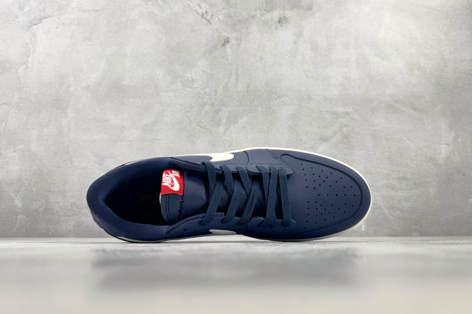 K版 综合版 Jordan Air Jordan 1 RETRO LOW OG 蓝白 货号:IX8478-410 尺码: K版 综合版 Jordan Air Jordan 1 RETRO LOW OG 蓝白 货号:IX8478-410 尺码: