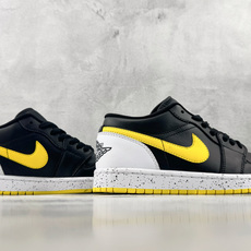 K版/徐 综合版 Jordan Air Jordan 1 SE 黑白黄 货号:IX3529-010 尺码:36 36.5 K版/徐 综合版 Jordan Air Jordan 1 SE 黑白黄 货号:IX3529-010 尺码:36 36.5