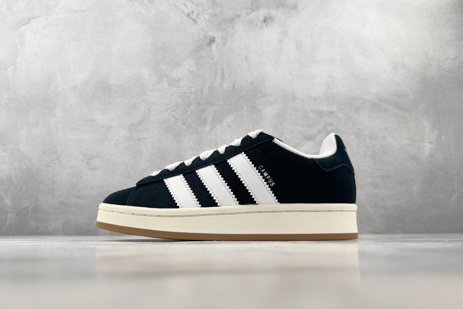 ZG 性价比天花板 adidas originals CAMPUS 00s 黑白 货号:HQ8708 尺码:35.5 3 ZG 性价比天花板 adidas originals CAMPUS 00s 黑白 货号:HQ8708 尺码:35.5 3
