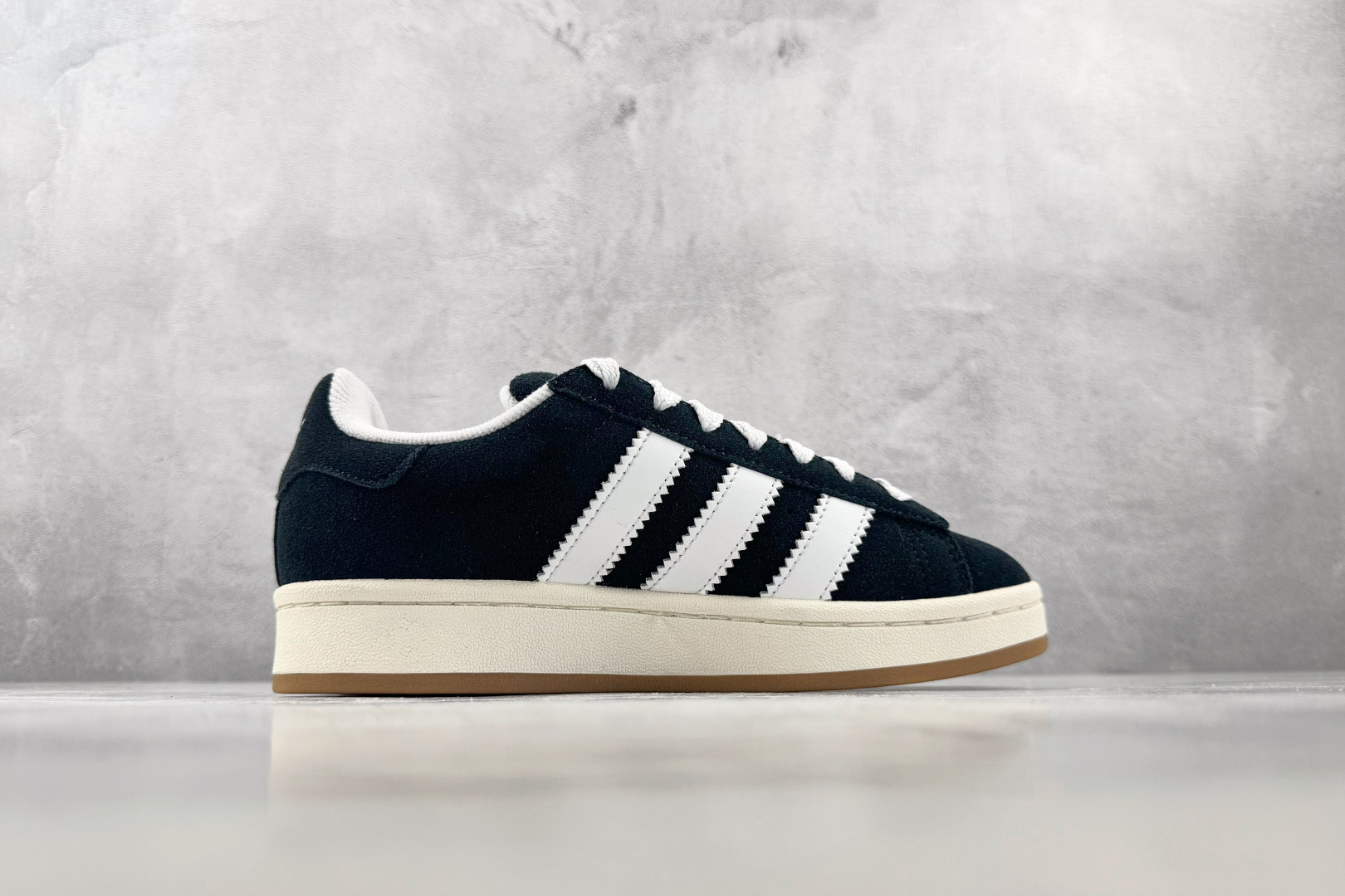 ZG 性价比天花板 adidas originals CAMPUS 00s 黑白 货号:HQ8708 尺码:35.5 3 ZG 性价比天花板 adidas originals CAMPUS 00s 黑白 货号:HQ8708 尺码:35.5 3