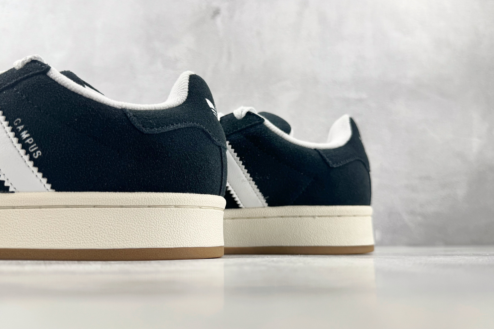 ZG 性价比天花板 adidas originals CAMPUS 00s 黑白 货号:HQ8708 尺码:35.5 3 ZG 性价比天花板 adidas originals CAMPUS 00s 黑白 货号:HQ8708 尺码:35.5 3