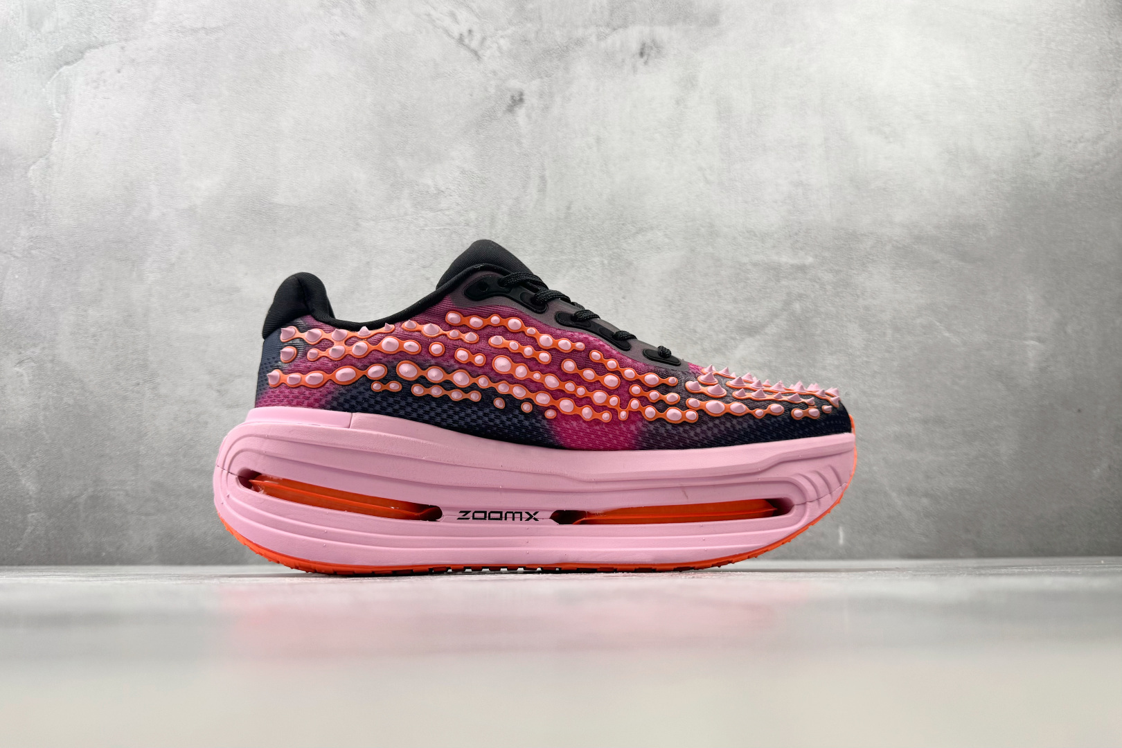 HC Nike Vomero Premium 紫色 货号 ：IR2168 003 尺码：36 36.5 37 37.5 
