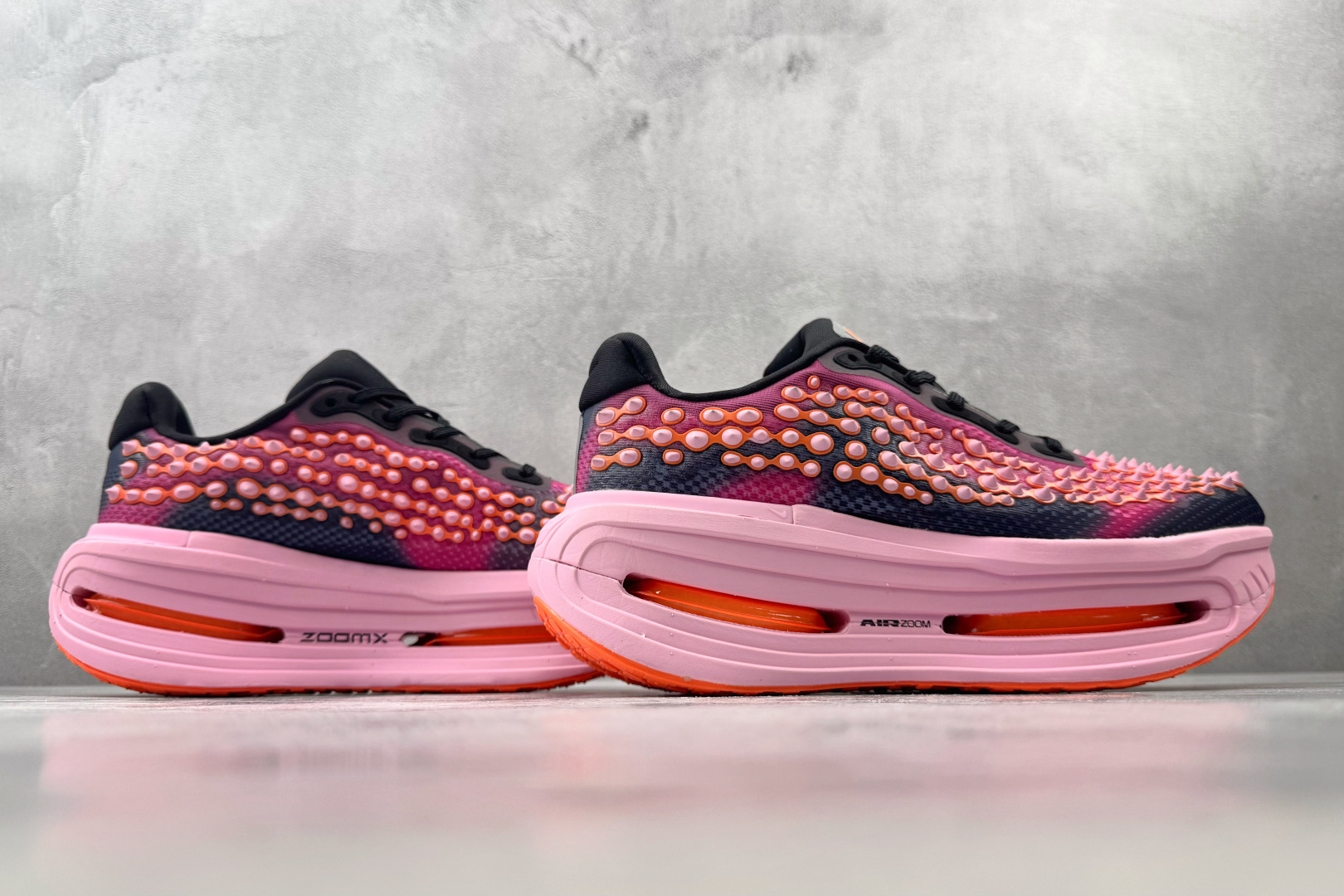 HC Nike Vomero Premium 紫色 货号 ：IR2168 003 尺码：36 36.5 37 37.5 