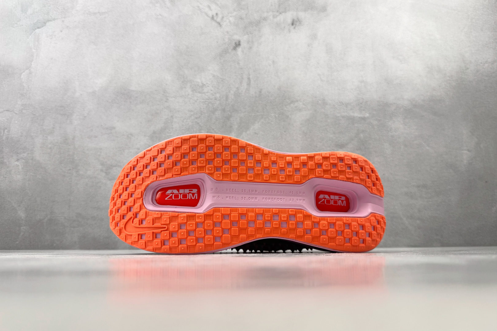 HC Nike Vomero Premium 紫色 货号 ：IR2168 003 尺码：36 36.5 37 37.5 