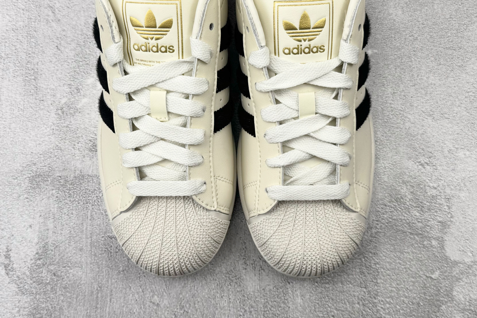 XP/H11 平台专供 adidas originals Superstar 2 汉玉白 货号: KJ4683 尺码：3
