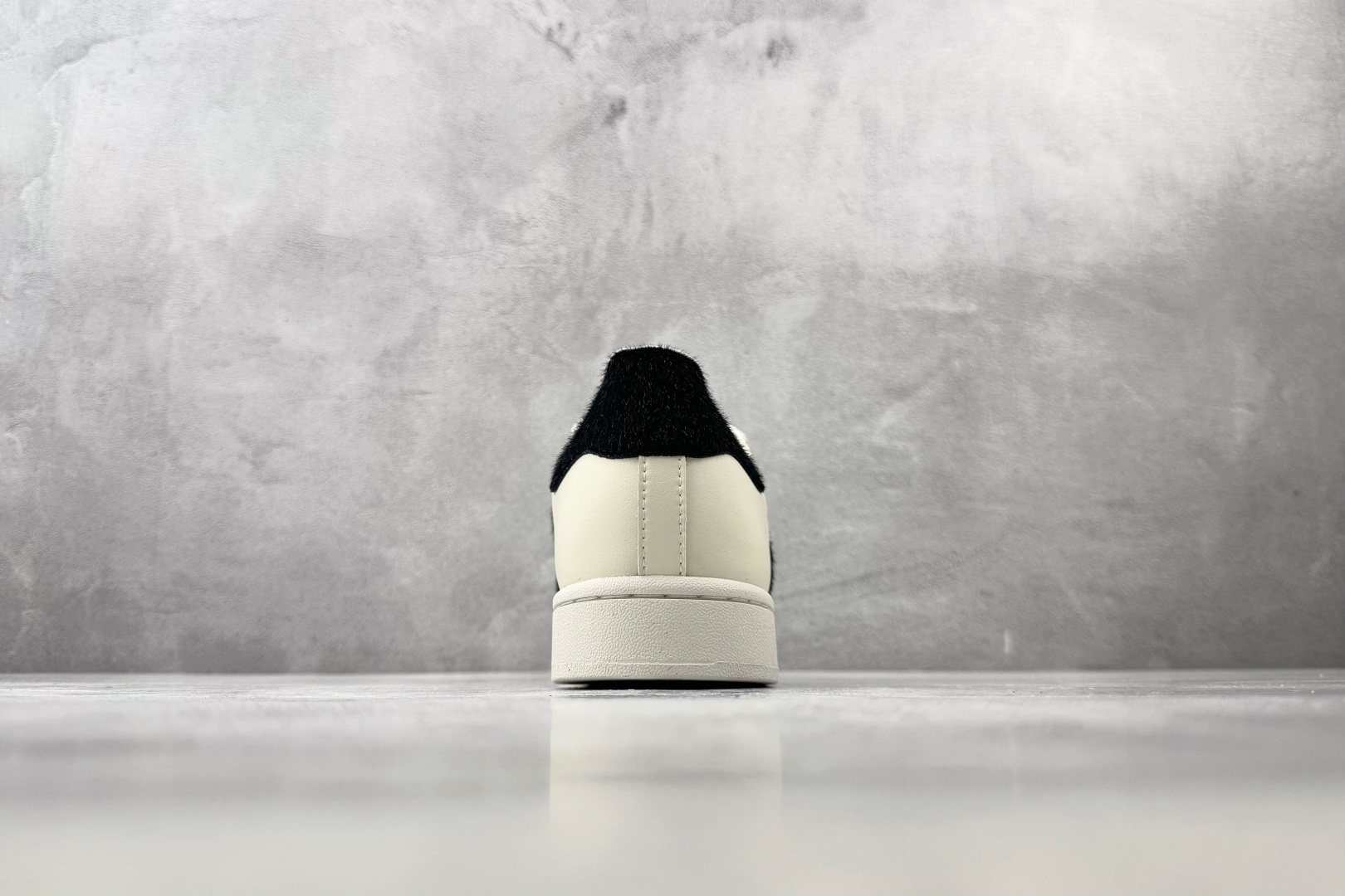 XP/H11 平台专供 adidas originals Superstar 2 汉玉白 货号: KJ4683 尺码：3