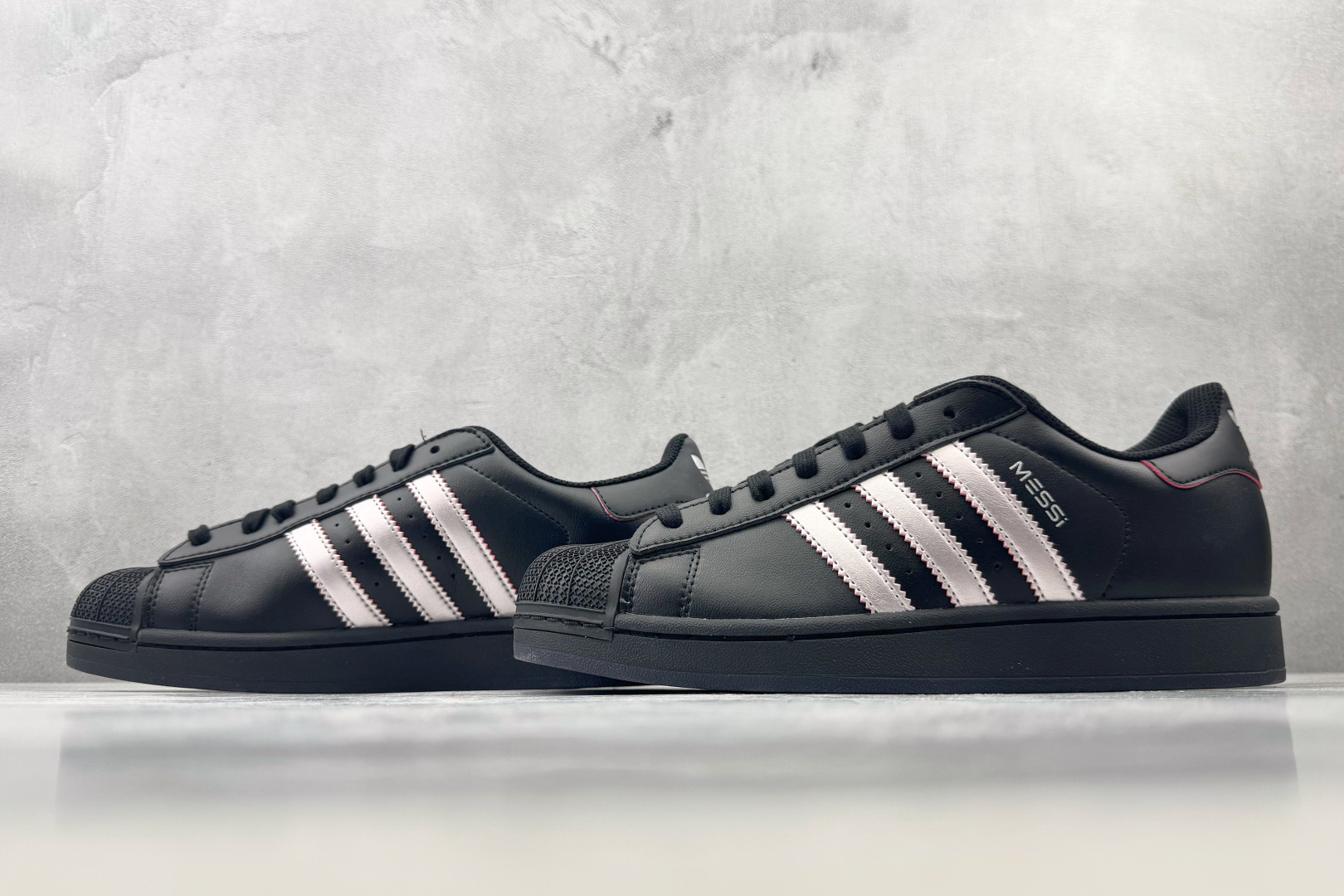 XP/H11 平台专供 adidas originals SUPERSTAR MESSI 核心黑 货号: KH5336 