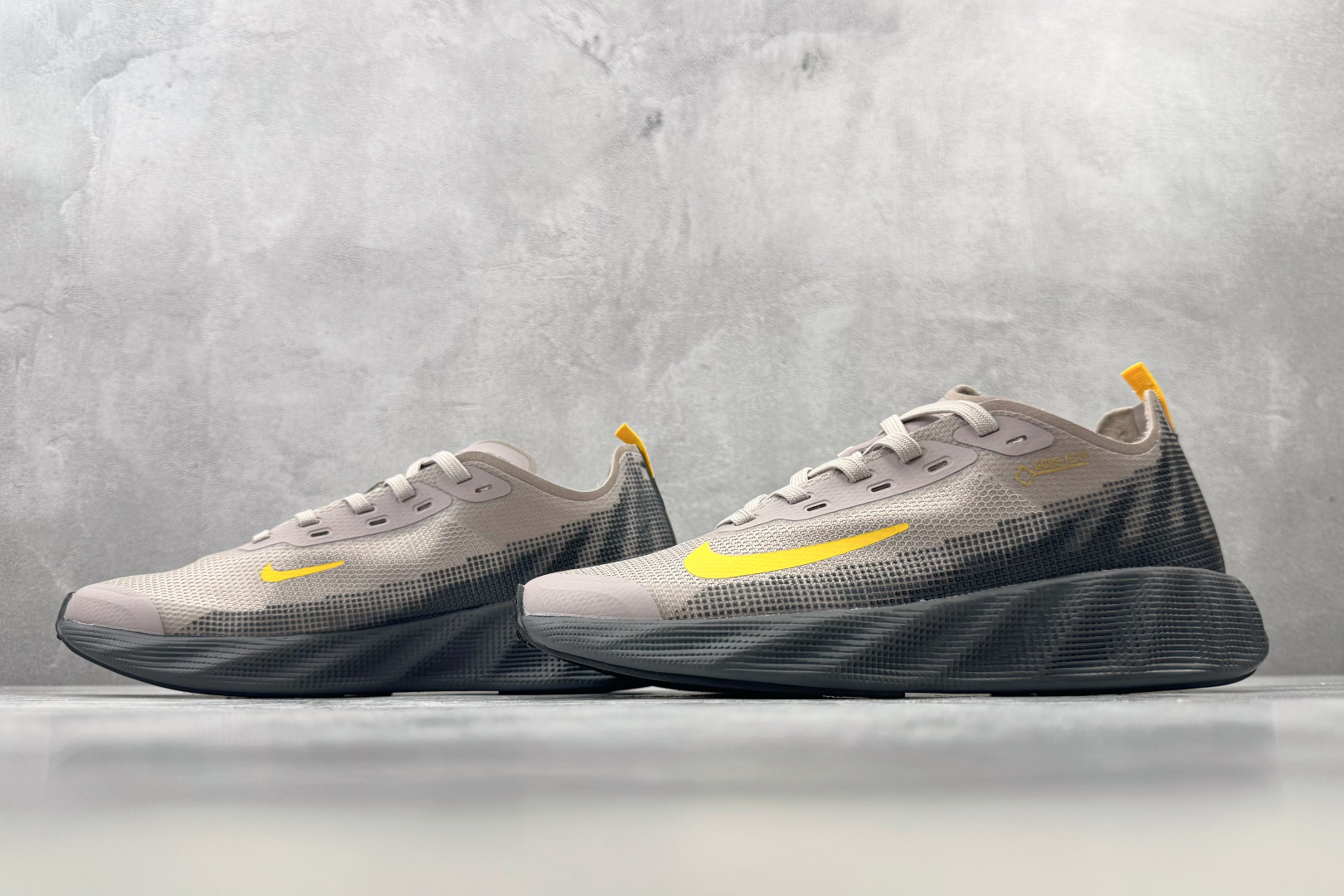 ST Nike AVA X MESH 雾灰 货号：IQ7633-002 尺码：36 36.5 37.5 38 38.5 