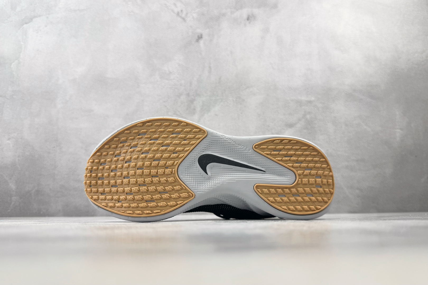 ST Nike AVA X 黑白 货号：IQ7633-003 尺码：36 36.5 37.5 38 38.5 39 40